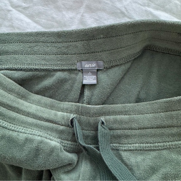Aerie Velour Sweatsuit - Picture 9 of 9